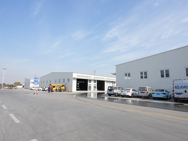徐州四方农产品城市保供中心钢结构厂房及室外道路、管网工程